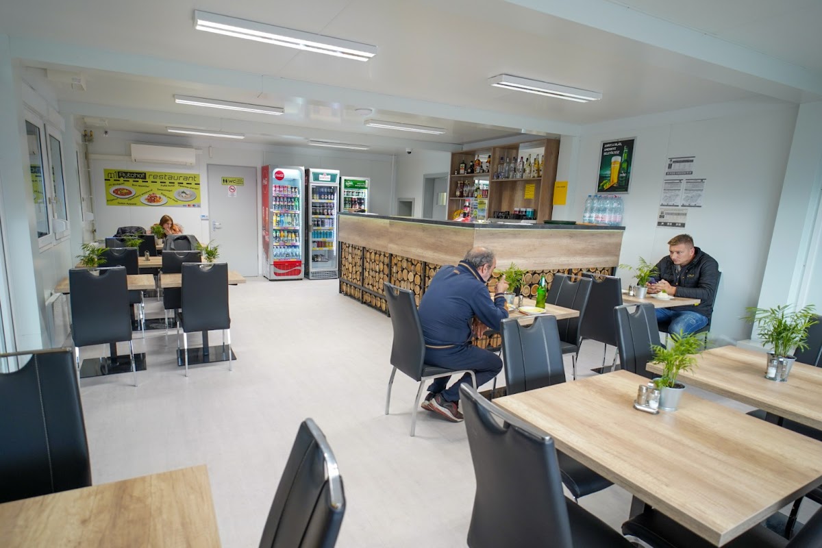 Restaurant In The M1 Autohof Lébény